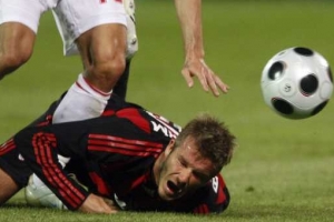 Anglický fotbalista David Beckham v dresu AC Milán.