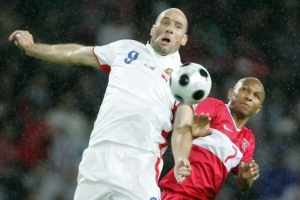 Jan Koller, bývalý repezentační útočník, teď v Samaře válí.