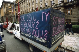 Dopravci míří protestovat do Litoměřic. Vláda podle nich nedrží slovo.