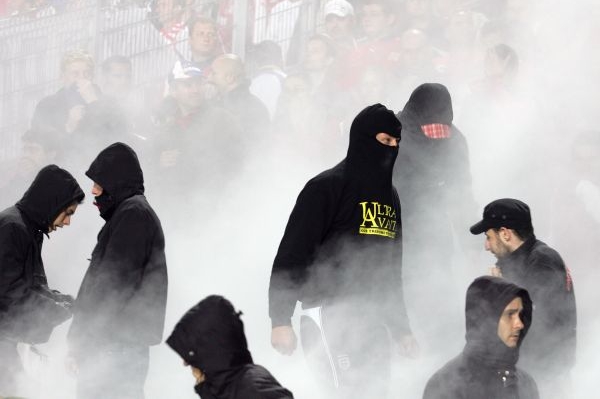 Kamery mají pomoci vyvést chuligány ze stadionů.