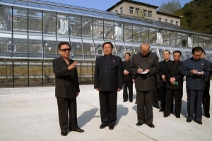 Kim a jeho soudruzi už opět hroz&iacute; jadern&yacute;m testem.