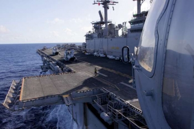 Němečtí speciálové byli připraveni na americké lodi USS Boxer.