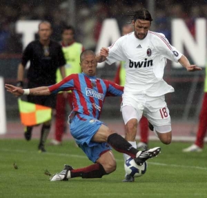 Marek Jankulovski (vpravo), fotbalista AC Milán.
