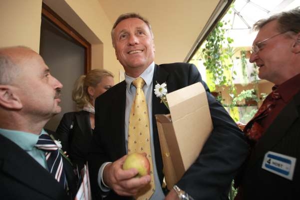 "Všechno jsme zrušili," vtipkoval dosluhující premiér.