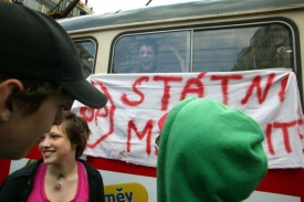 Kromě petice studenti plánují i protestní pochod Prahou.