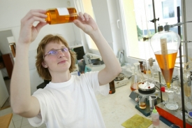 Výroba biopaliv je náročná na spotřebu energie.