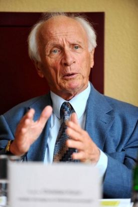 Christian Kunz stál v 70. letech u zrodu vakcíny proti encefalitidě.