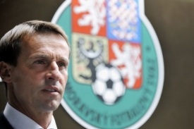 František Straka. Nový trenér fotbalové reprezentace.
