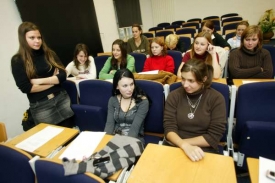 Studenti si myslí, že státní maturita není dobře připravená.