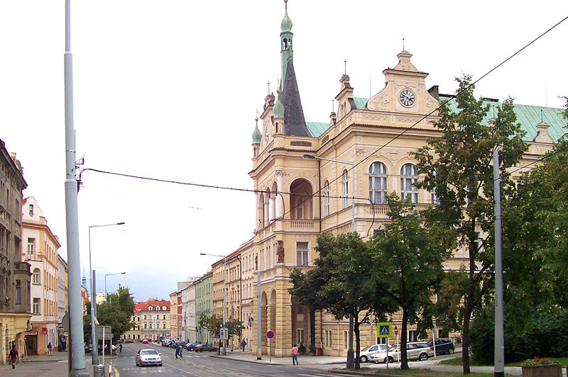 Historická budova radnice v Nuslích.
