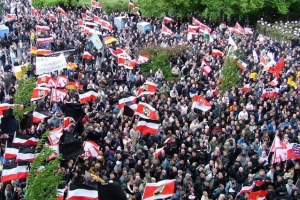 Pochod NPD v Berl&iacute;ně (2005).