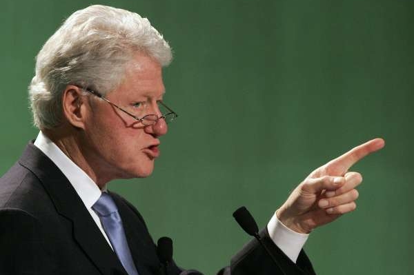 Světošlápek Clinton. Čerstvě na konferenci v Soulu (19. 5. 09).