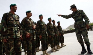 Zkorumpovaný, jen zčásti spolehlivý spojenec. Afghánská armáda.
