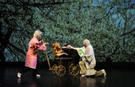 Josef Kotěšovský, Ester Kočičková a dramaturg Václav Janeček.