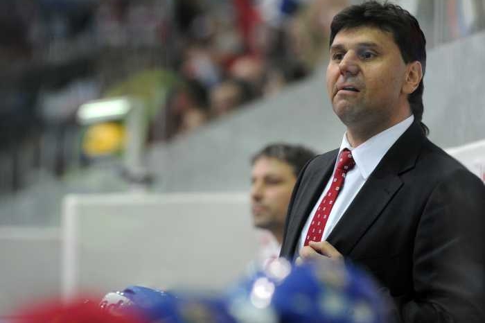 Vladimír Růžička, kouč hokejové reprezentace i Slavie. Vladimír Růžička, kouč hokejové reprezentace i Slavie.