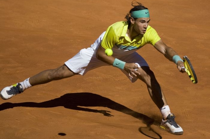 Rafael Nadal zaútočí v Paříži na pátý titul v řadě.