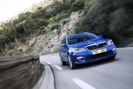 Octavia RS akceleruje z nuly na stovku za 7,2 sekundy.