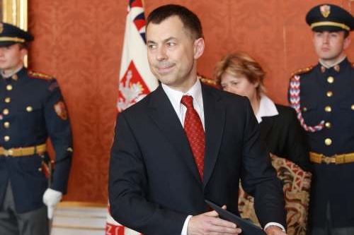 Ministr Slamečka chce urychlit vyvlastňování pozemků pro dálnice. Ministr Slamečka chce urychlit vyvlastňování pozemků pro dálnice.