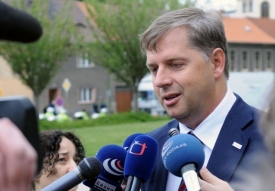 Na funkci šéfa dozorčí rady si původně dělal zálusk i exministr Bendl.