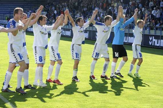 Fotbalisté Liberce musí v posledním kole vyhrát a doufat.
