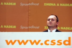 Michal Ha&scaron;ek upozorňuje, že hejtmani nejsou ž&aacute;dn&eacute; oranžov&eacute; bratrstvo.