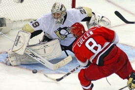Marc-Andre Fleury pomohl sv&eacute;mu t&yacute;mu bez probl&eacute;mů vyhr&aacute;t celou s&eacute;rii.