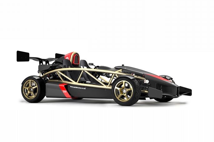 Ariel Atom 500 bude pohánět osmiválec o výkonu 500 koní.
