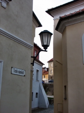 Tich&eacute; n&aacute;měst&iacute;.