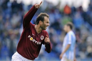 Kapitán Sparty Patrik Berger.
