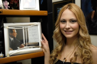18letý Noemi, středobod současné aféry kolem Berlusconiho.