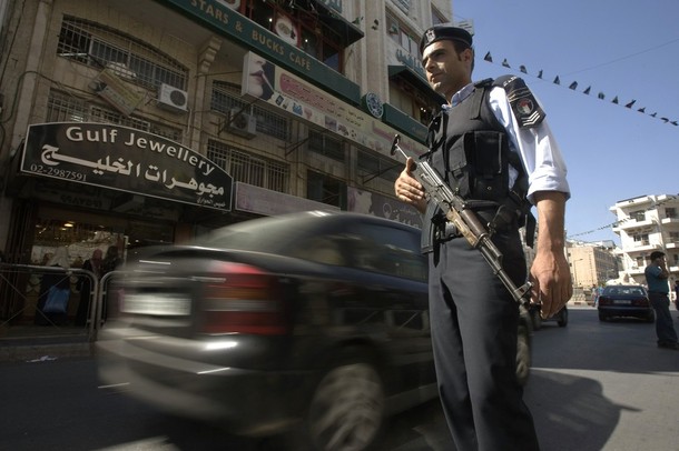 Palestinský policista v Ramaláhu.