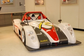 Radical SR3 patří k nejrychlejším autům světa pro běžné silnice.