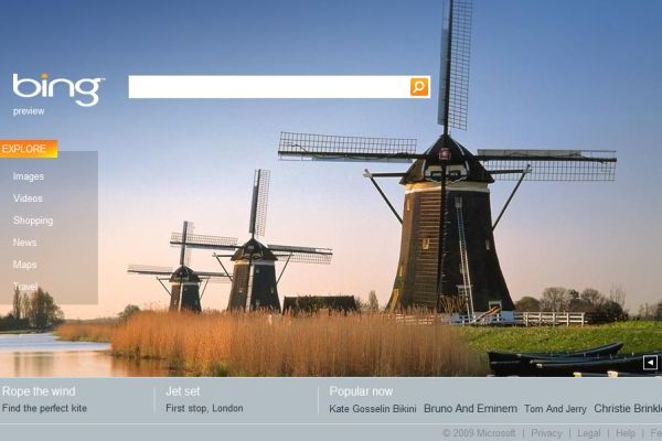 Bing si brousí zuby na krále mezi vyhledávači, Google.