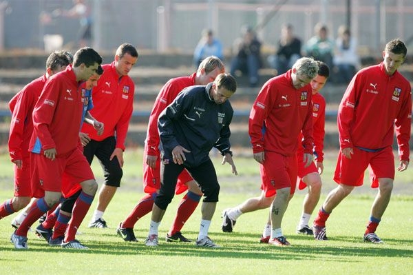 František Straka byl na reprezentačním tréninku ve svém živlu.