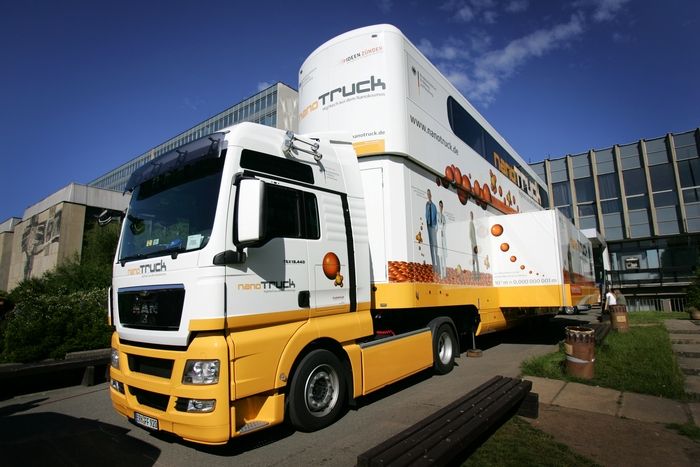 NanoTruck je po rozložení 16,5 m dlouhý, 7,5 m široký a 6,2 m vysoký.