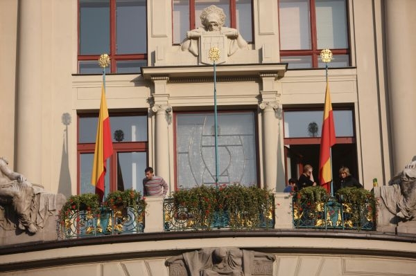 Na magistrátu zasahovala protikorupční policie. Na magistrátu zasahovala protikorupční policie.