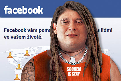 Může být Paroubek pro facebookovou generaci sexy?