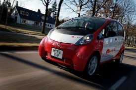 Mitsubishi i MIEV si mohou zákazníci objednávat od července.