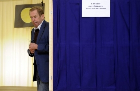 Bývalý prezident Václav Havel volil už v pátek.