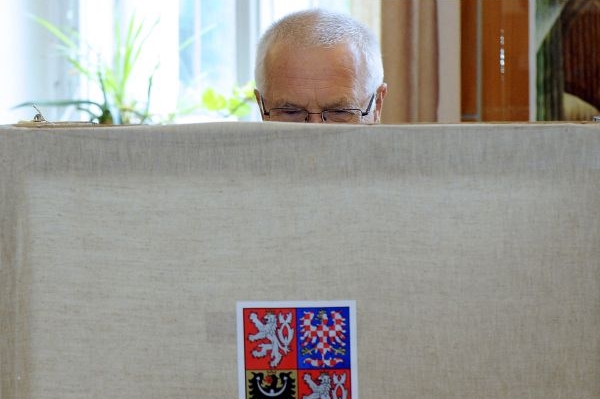 Prezident Klaus neprozradil, komu dal svůj hlas v eurovolbách.