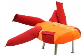 Těžce pracující nábytek od studia Walking-Chair a Daniela Kroha.