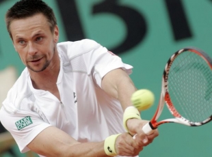 Federerův finálový sok Robin Söderling ze Švédska.