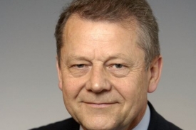 Od lidovců odchází také Ladislav Šustr.