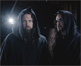 Dronemetaloví věrozvěsti.