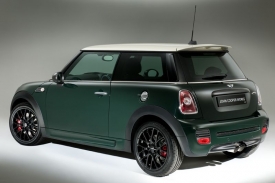 Mini Cooper k padesátému výročí se změnil hlavně vizuálně.