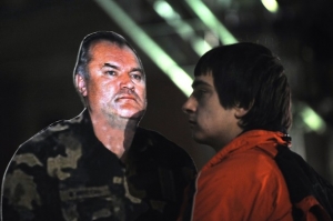 Mladić stále rozděluje Srby. Protest k výročí zásahu NATO.