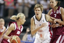 Česk&eacute; basketbalistky v &uacute;vodn&iacute;m z&aacute;pase podlehly Loty&scaron;sku.