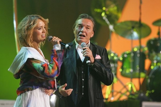 Gratulovat přišla i Lucie Vondráčková.