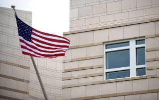 Nová americká ambasáda v Berlíně s novým velvyslancem-sponzorem.