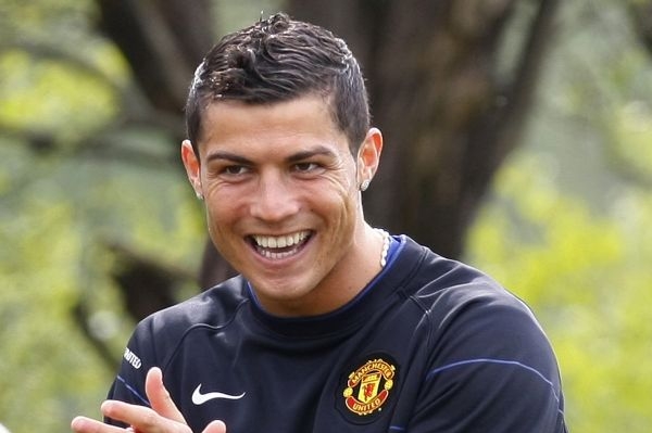 Fotbalista Cristiano Ronaldo ještě během tréninku s Manchesterem.